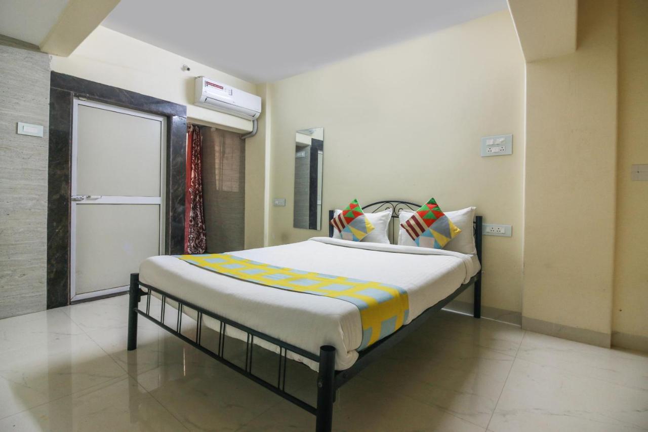 Flagship Cozy Stay Kharghar Koparpāda Exterior photo